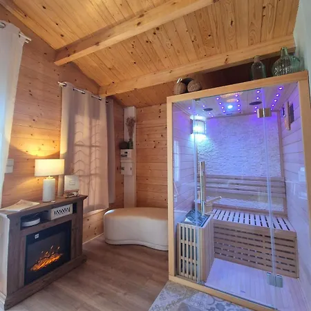 Chalet La Boheme Et Sauna Sinceny